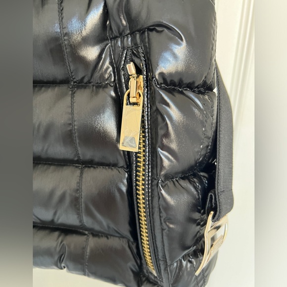 BURBERRY Vest Willowbank Down Hooded Vest Fox Fur - Picture 4 of 9